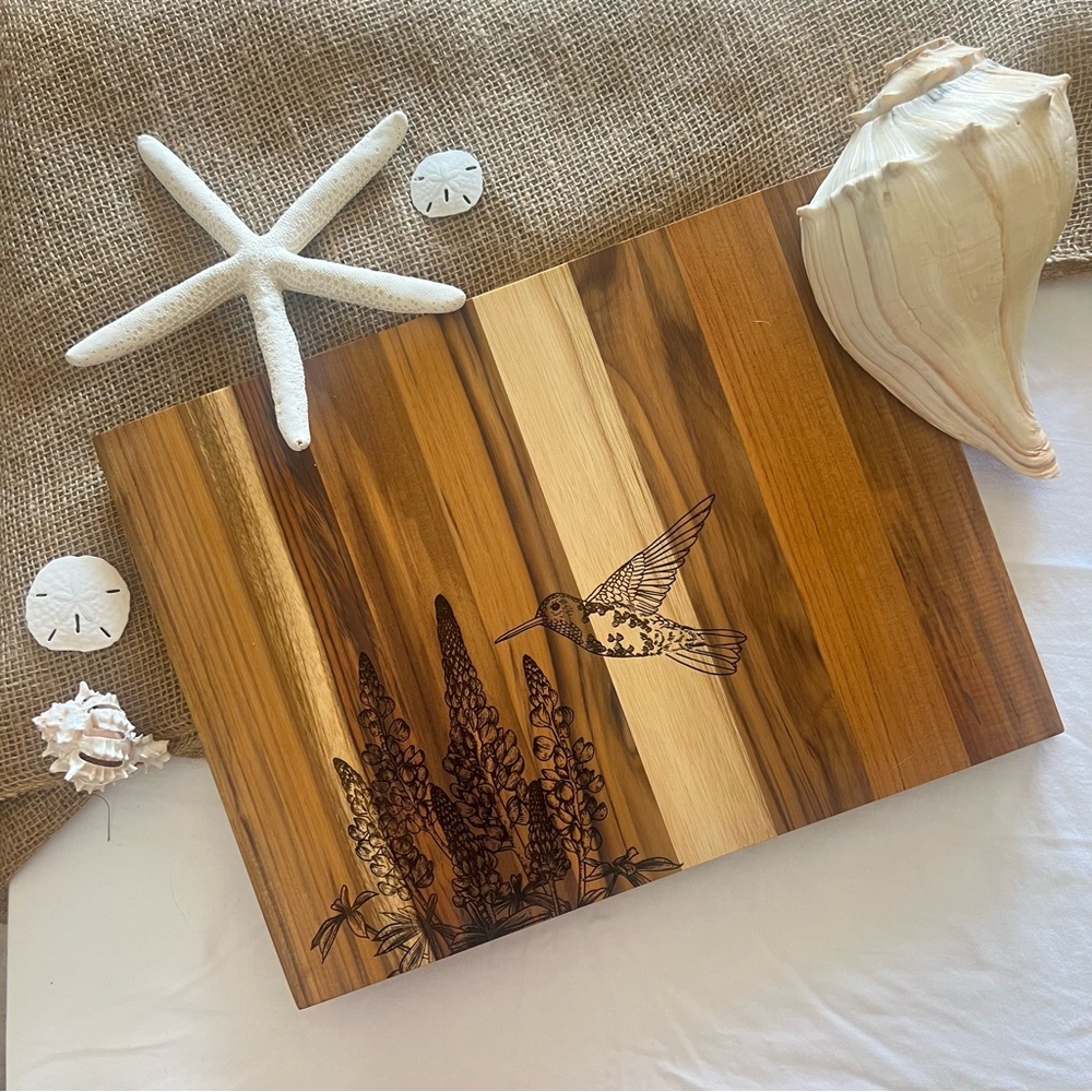 16” Teak Cutting Board - Hummingbirds